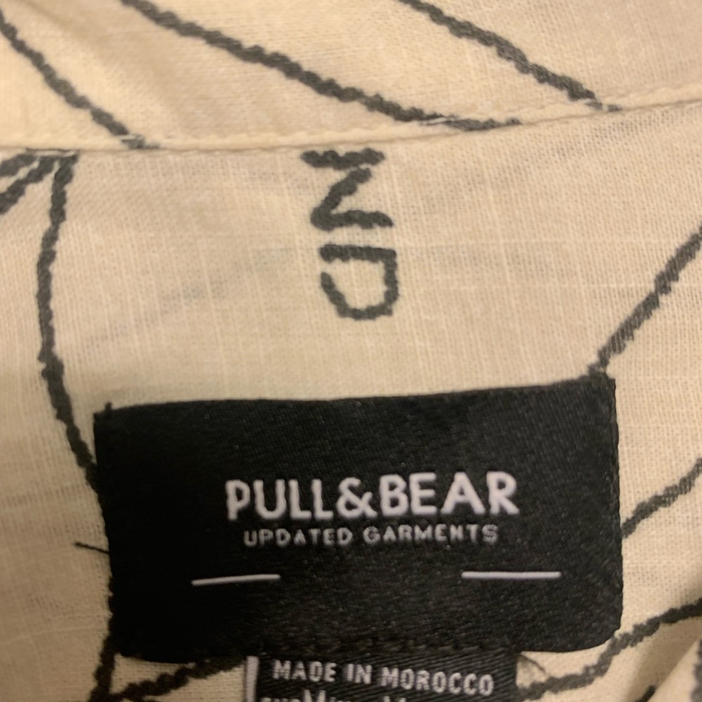 Pull&Bear Button Down Short Sleeve Flower Pattern… - image 3